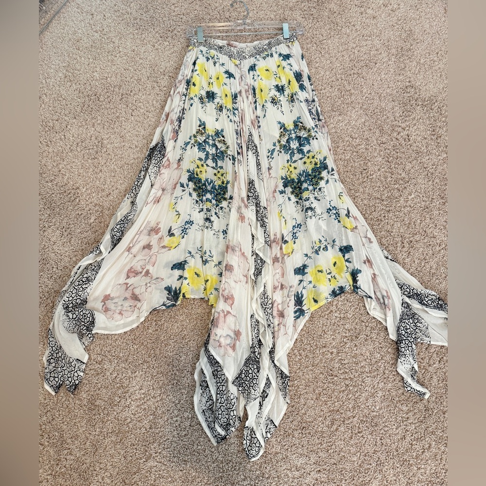 Free People Asymmetrical boho maxi Floral Skirt - White, Yellow, Blue Size S
